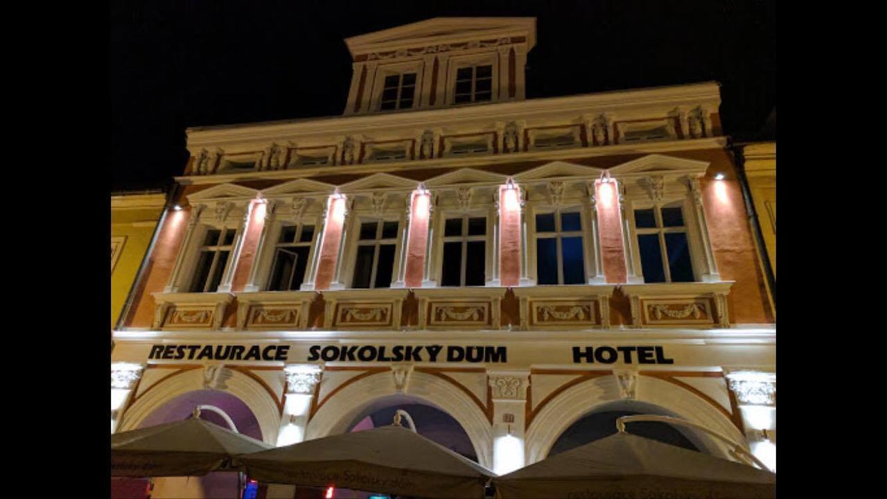 Hotel Sokolsky Dum Domazlice Exterior photo